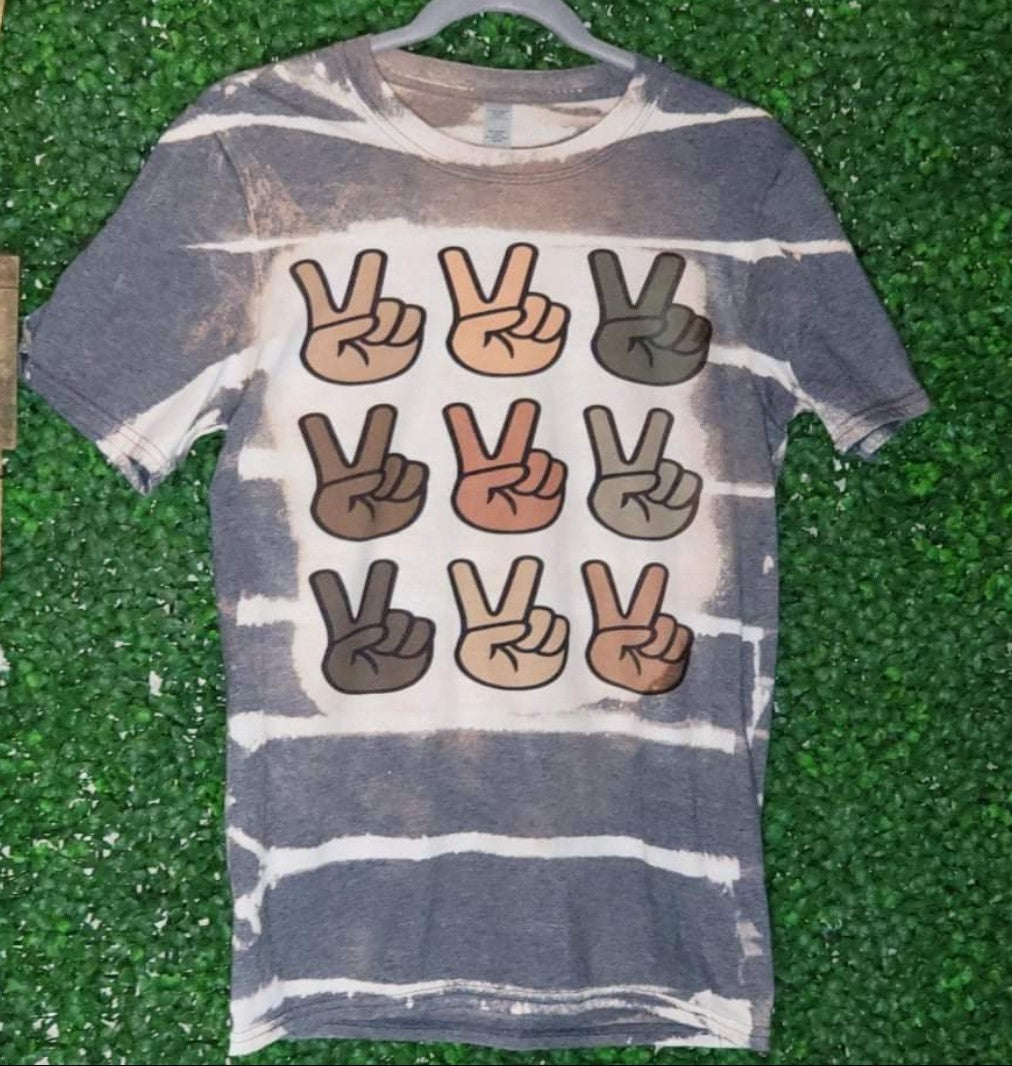 Short Sleeve Tee "Love & Peace."